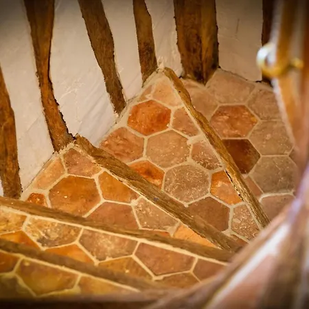 アパート Jehanne L'elegance Medievale *