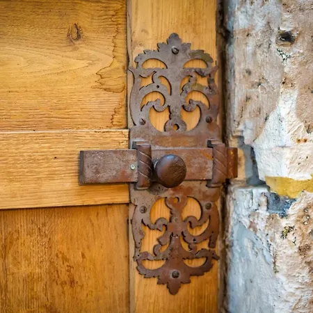 Jehanne L'elegance Medievale דירה רואן