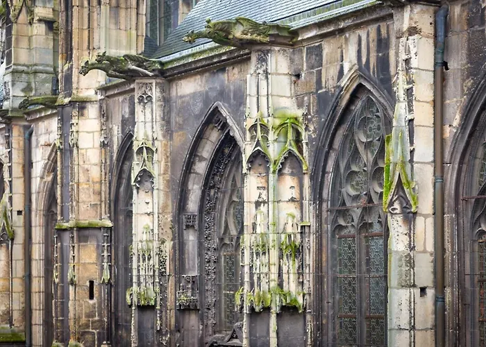 Jehanne L'elegance Medievale Apartment