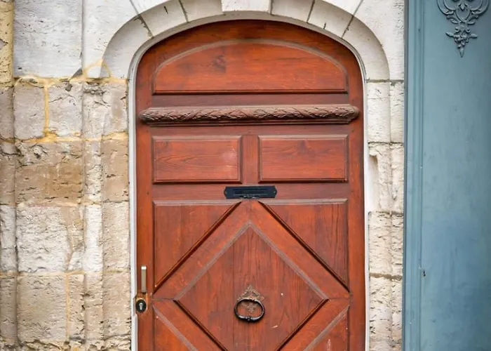 Jehanne L'elegance Medievale * Ρουέν